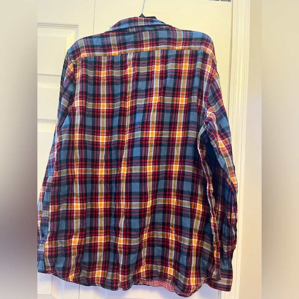 Banana Republic Men's Button Down Plaid Shirt - Picture 6 of 6